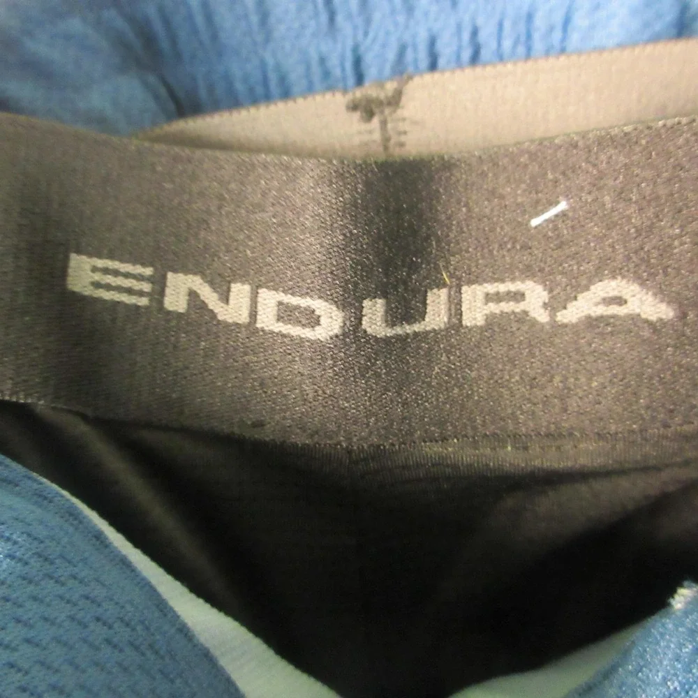 Endura Hummvee Cycling Cargo Shorts Womens Small Blue Padded 10 Inseam Chamois‎